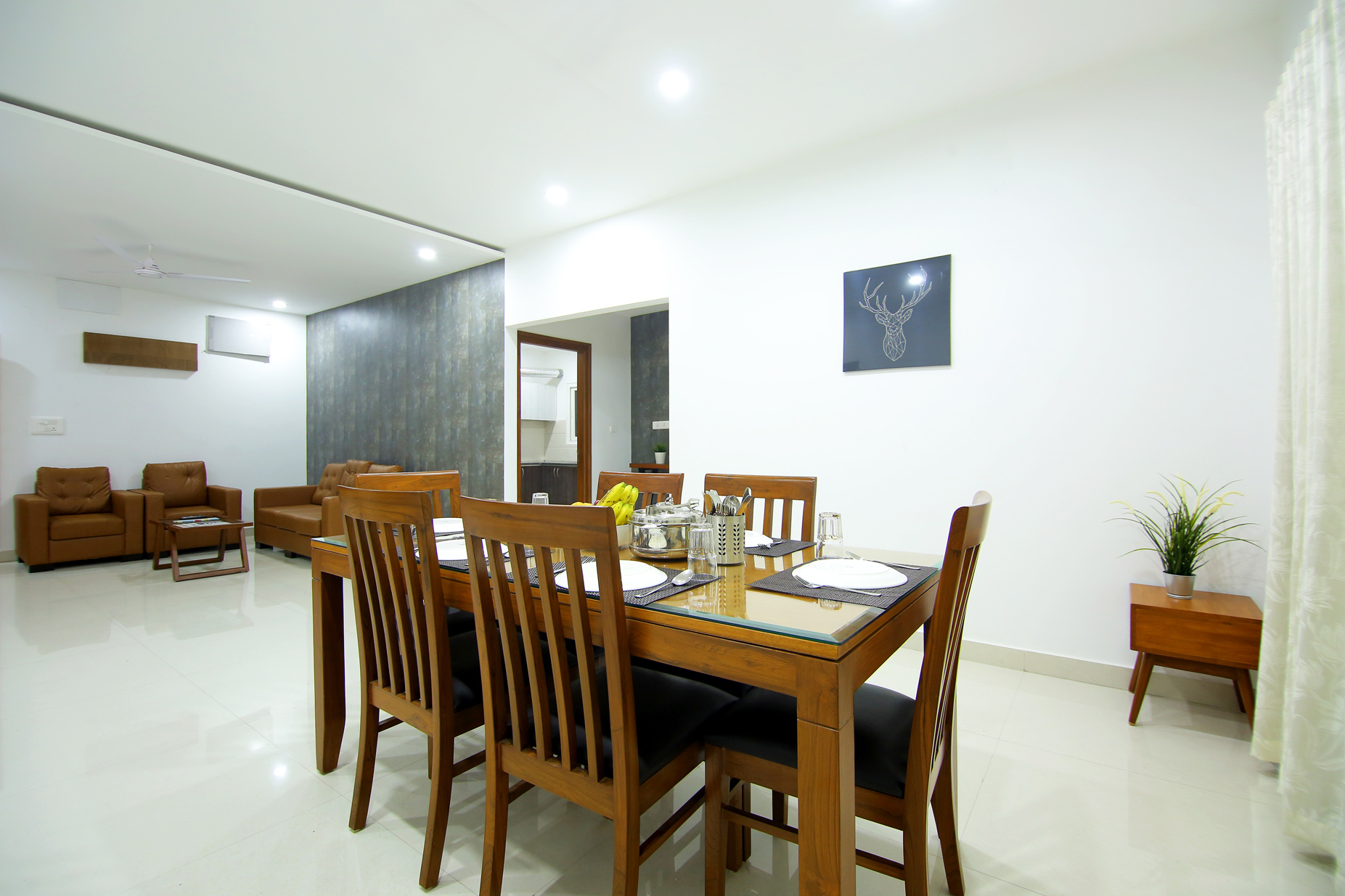 skyla-service-apartment-hyderabad-banjara-hills-bluefox-restaurant-3bhk5.jpg